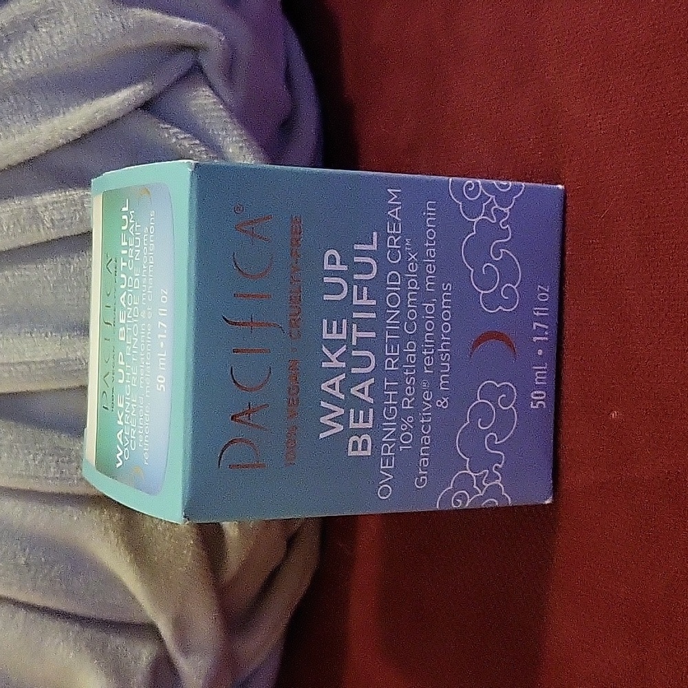 Pacifica WAKE UP BEAUTIFUL  Overnight Retinoid Cream